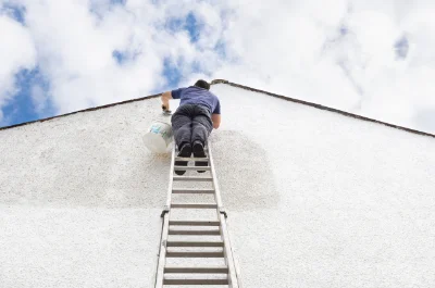 Peinture extérieure à Andrezel — façades et ravalement